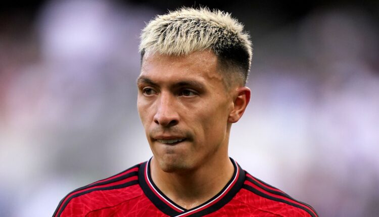 Lisandro Martinez: Man Utd Defender Out for Extended Spell After Aggravating Foot Injury