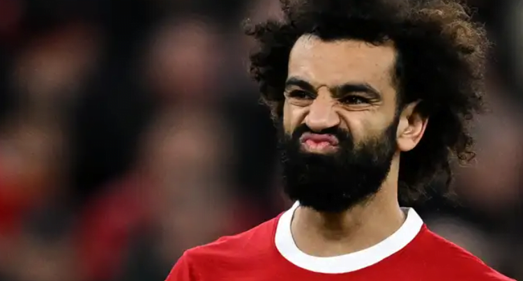 Liverpool told Mohamed Salah will ’100 percent’ leave this summer as Reds legend backs Egyptian to be a ‘king’ in Saudi Arabia