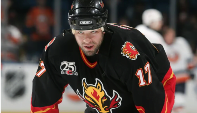 Chris Simon, ex-NHL player and Stanley Cup champion with Avalanche, dies at 52