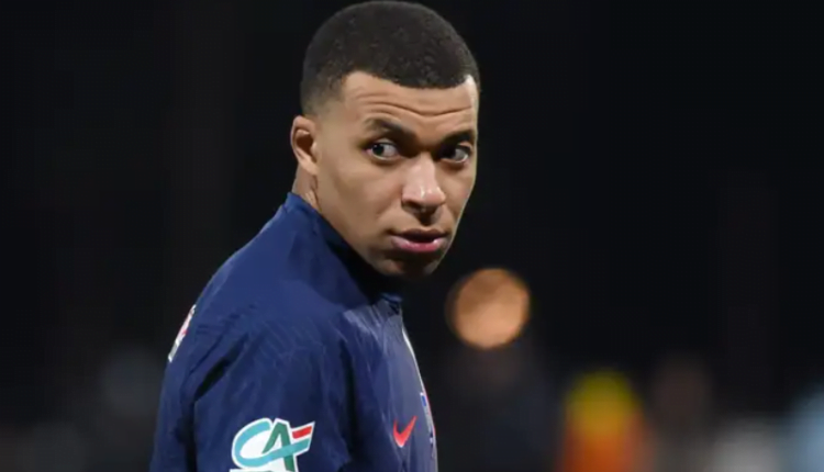 'Kylian Mbappe has completely lost it' - French influencer claims PSG star has filed 'legal complaint' against him for naming a kebab after World Cup winner