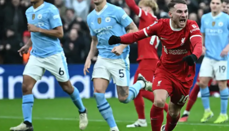 ‘How can you tell me that it wasn’t a penalty for Mac Allister? They want Man City to be in touching distance’ - Fans