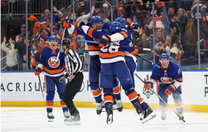 How the Islanders stayed alive and took Game 4: 3 takeaways