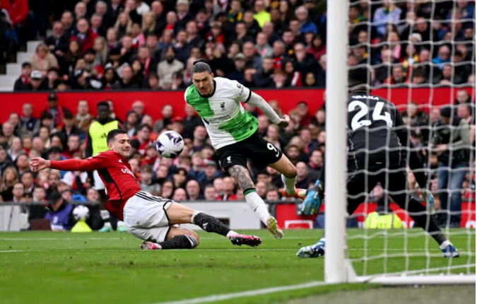 Liverpool’s forwards made a mess of the Man United draw. They need Jota back – fast