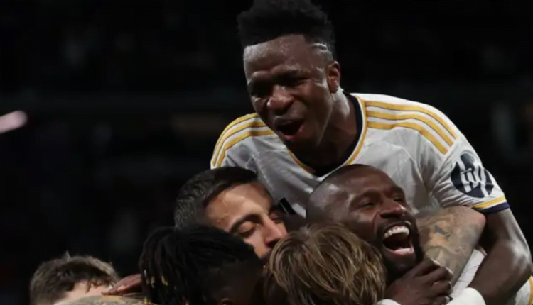 Real Madrid keen to close roof at Santiago Bernabeu to ramp up atmosphere for Champions League showdown with Man City