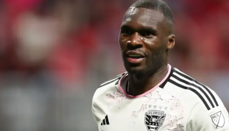 Christian Benteke scores a hat trick of headers as D.C. United shock World Cup winner Thiago Almada and Atlanta United