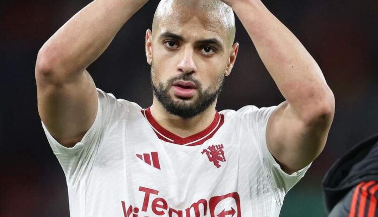 Manchester United Opts Not to Trigger Amrabat Clause: Future Negotiations Await