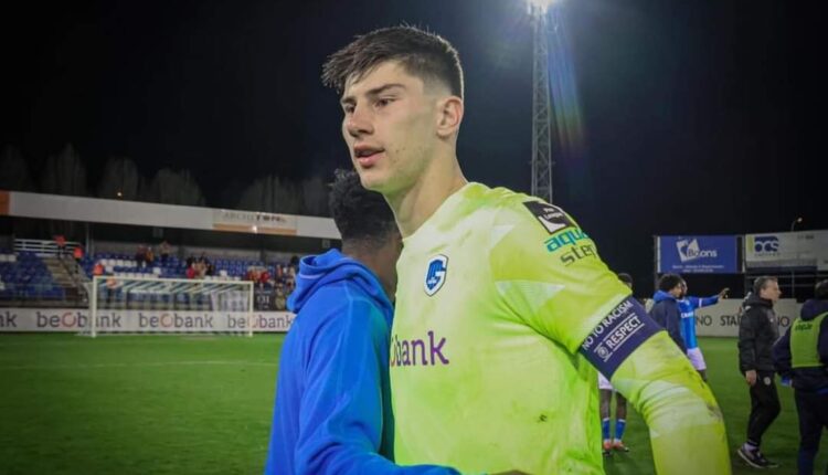 Chelsea Eye Young Goalkeeper Mike Penders: Talks with Genk Underway