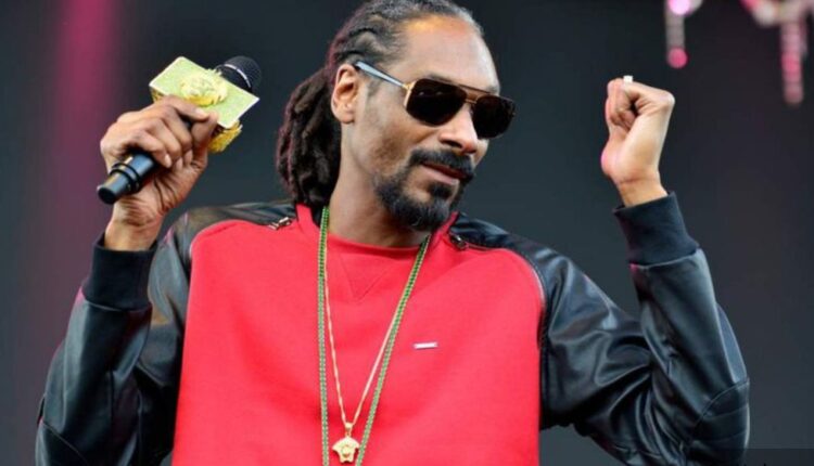 Snoop Dogg Shares Humorous Anecdote About Wearing Football Kits