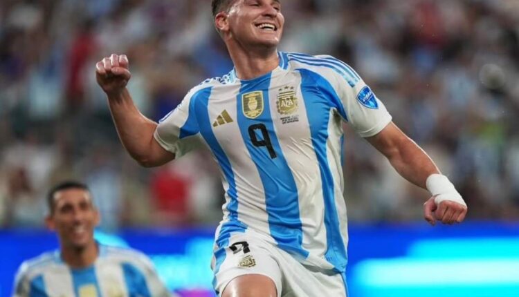 Julián Álvarez in Negotiations with Atlético Madrid