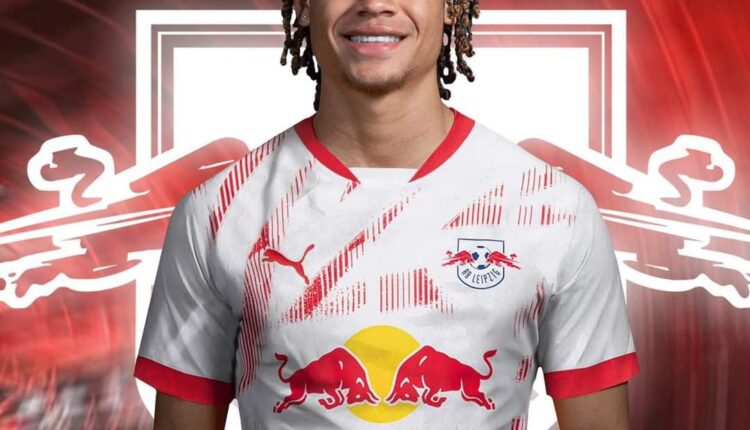 In a highly anticipated move, Xavi Simons is set to return to RB Leipzig from Paris Saint-Germain on a loan deal. Despite interest from Bayern Munich and late attempts by Premier League clubs to secure his signature, Simons has committed to honoring his word to join Leipzig. Medical tests are already scheduled for early next week, and the deal is expected to be finalized shortly.