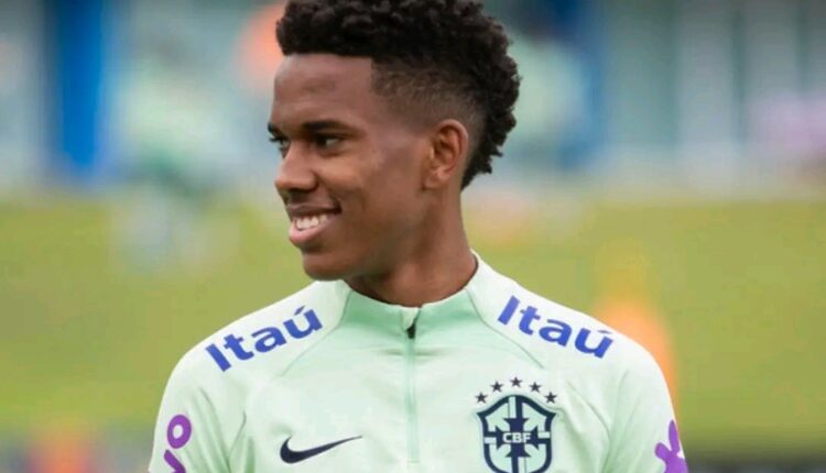 Estevão's Agent Highlights Potential Move to Chelsea: "He Can Adapt to Any Style of Play"