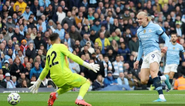 Erling Haaland Scores 100th Goal for Manchester City Against Arsenal