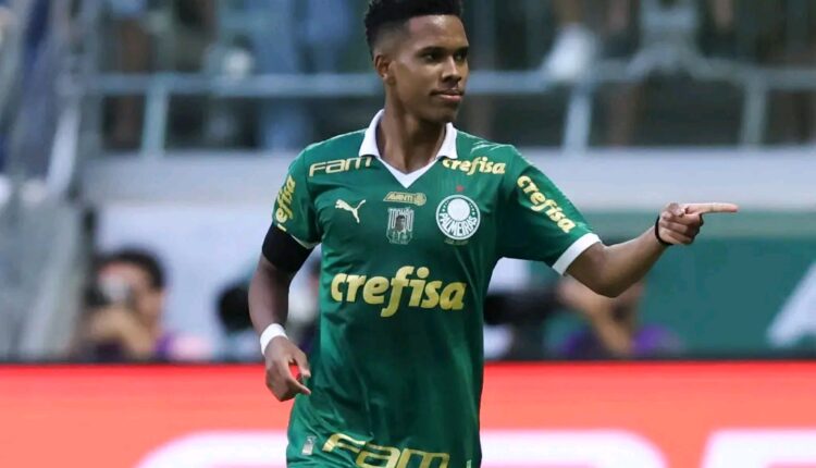 Estêvão Willian Aims for Historic Legacy at Chelsea