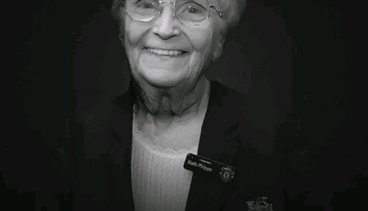 Manchester United Mourns the Loss of Kath Phipps