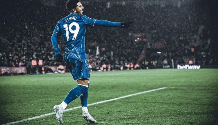 Jadon Sancho Sends Heartfelt Message to Manchester United Fans