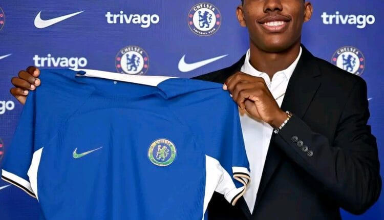 Willian Estêvão Opens Up About Chelsea Move