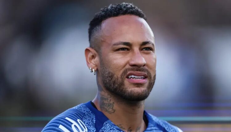 Neymar sends out defiant message as Brazilian superstar shares fitness update and closes in on return from injury at Santos