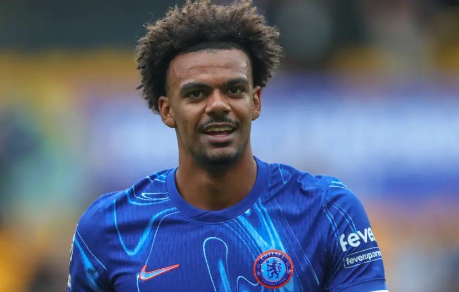 Transfer News: Chelsea Confirm Veiga Exit, Push for Xavi Simons Deal